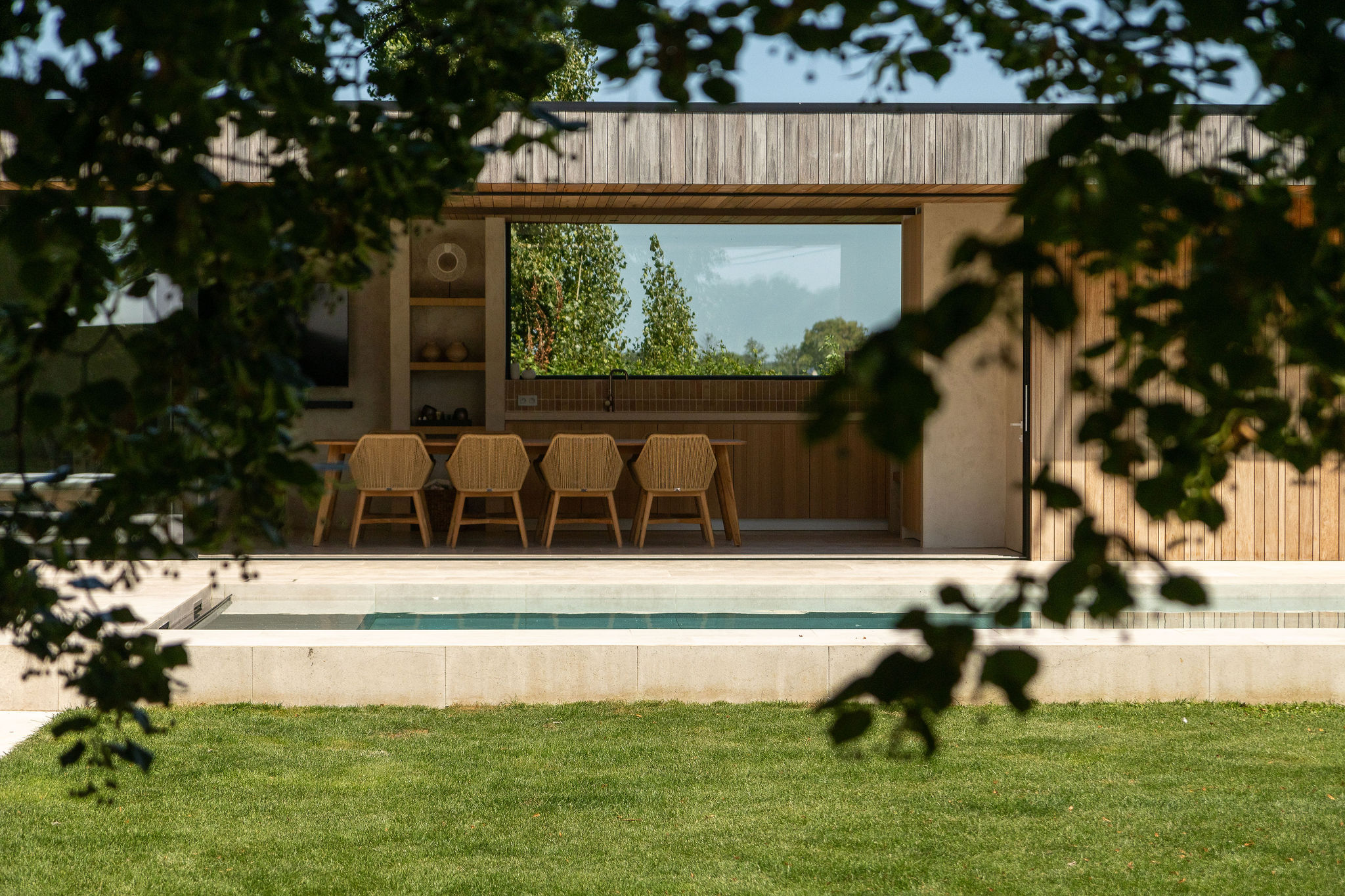 Poolhouse met zwembad